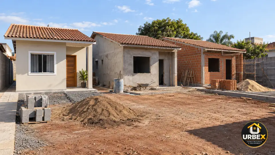 Imagem ilustrativa da modalidade Construir várias casas em um terreno, gerada por IA, com logo URBEX